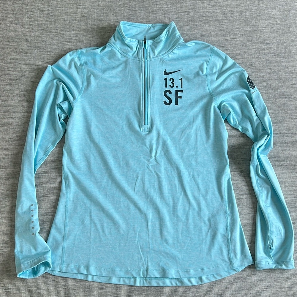 NIKE | medium
